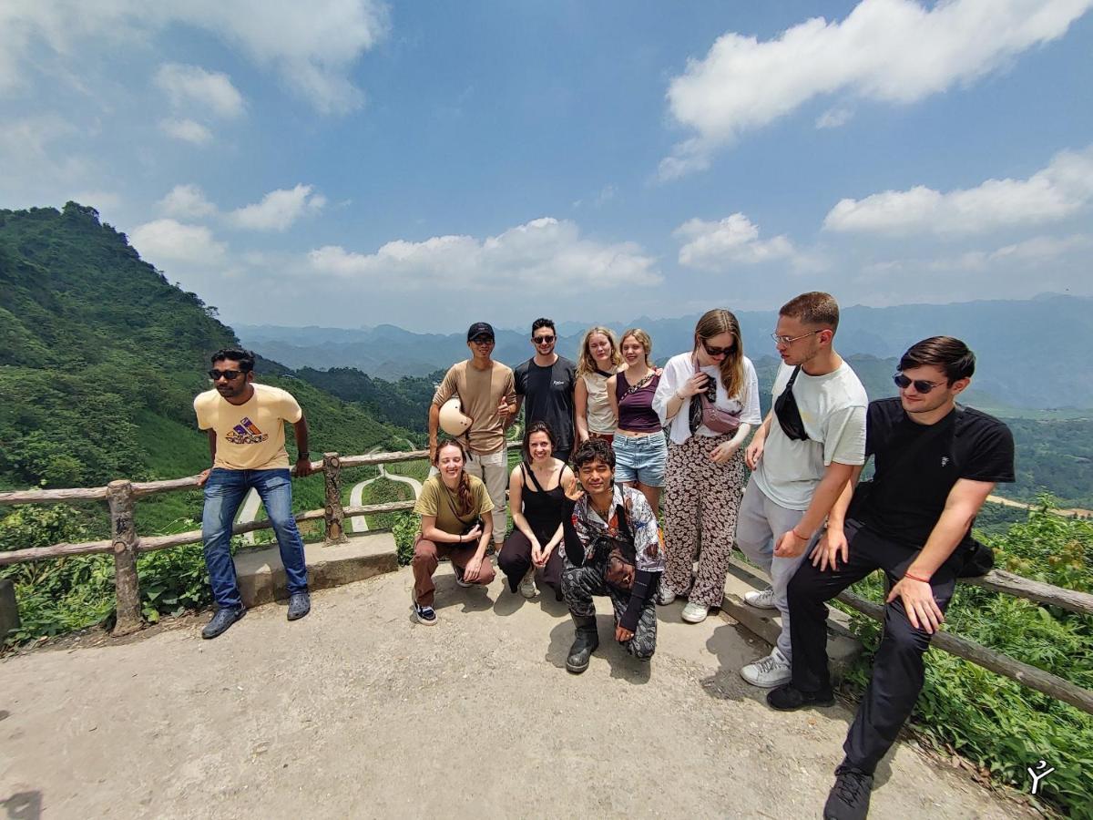 Ha Giang Lotus Hostel Motorbikes Tours Εξωτερικό φωτογραφία
