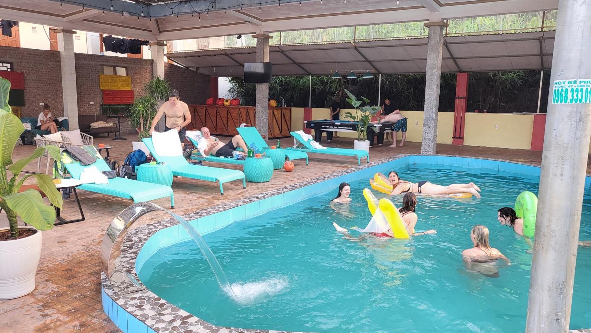 Ha Giang Lotus Hostel Motorbikes Tours Εξωτερικό φωτογραφία